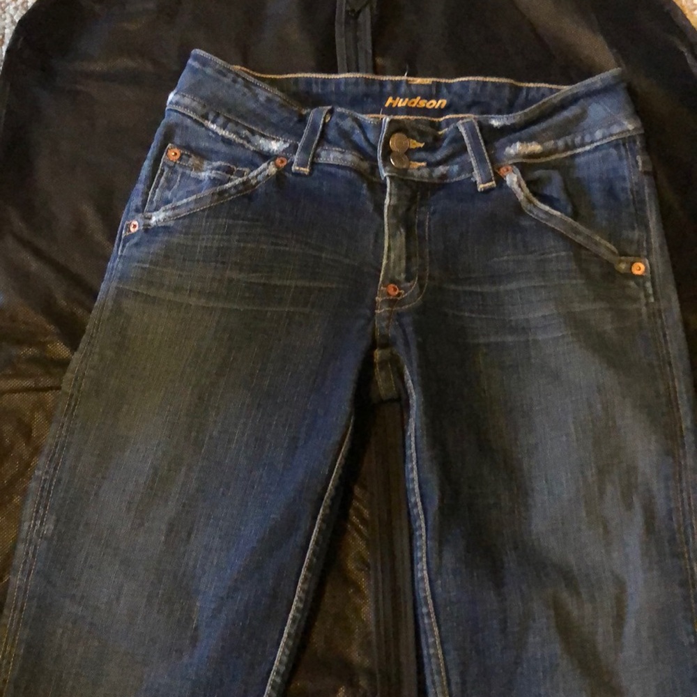Hudson bootcut jeans, size 30. Inseam is 29”.